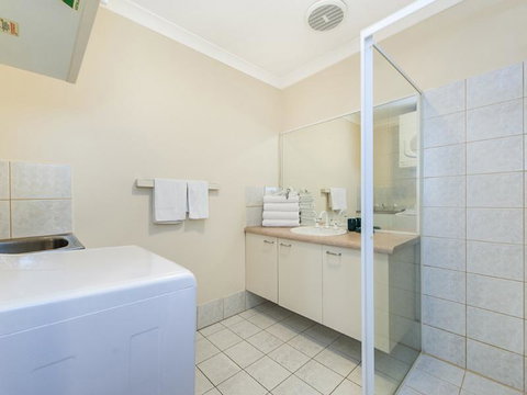 James On The Park - Executive Escapes - Accommodation Broome 8