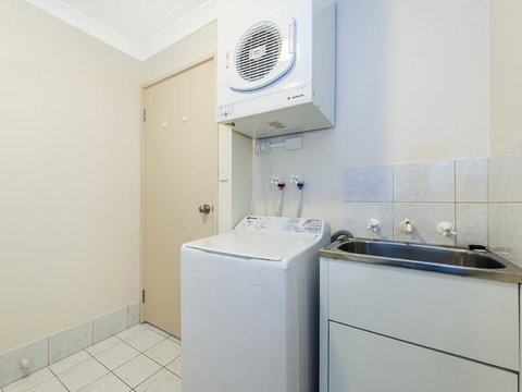 James On The Park - Executive Escapes - Accommodation Broome 14