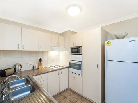 James On The Park - Executive Escapes - Accommodation Broome 21