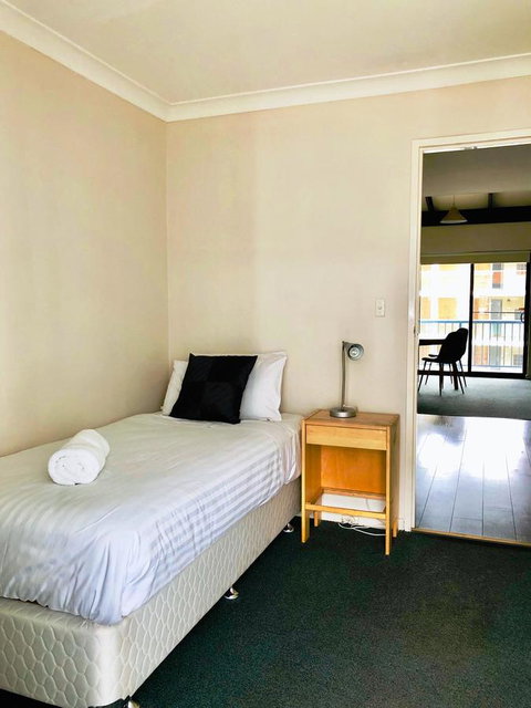West Beach Lagoon 216 - Quiet & Relaxing - Accommodation Broome 3