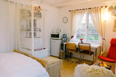 Garden Studio In Cottesloe - Accommodation Broome 0