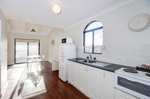 West Beach Lagoon 213 - Corner Unit! - Accommodation Broome 8