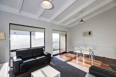 West Beach Lagoon 213 - Corner Unit! - Accommodation Broome 2