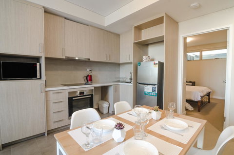 Boutique Carousel Apartment - Accommodation Broome 4