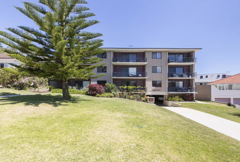 Cottesloe Marine Apartment - Executive Escapes - Accommodation Broome 18