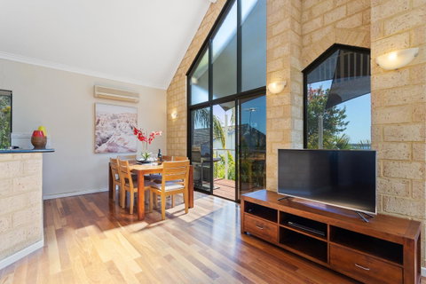 Swanview Ardross Shortstays - Accommodation Broome 5