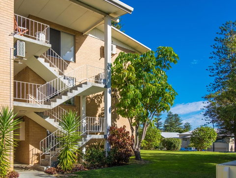 Cottesloe Beach Pines Apartment - Accommodation Broome 11