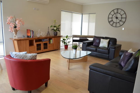 Ellard Bed & Breakfast - Accommodation Broome 10