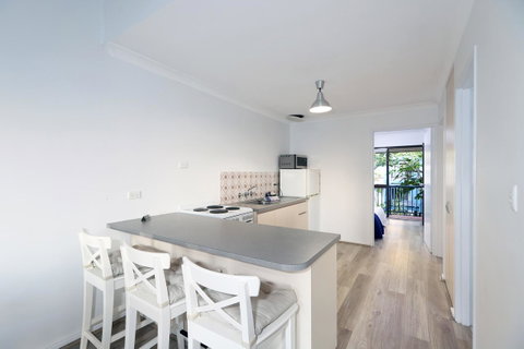 West Beach Lagoon 221 - Stylish Apartment! - Accommodation Broome 7