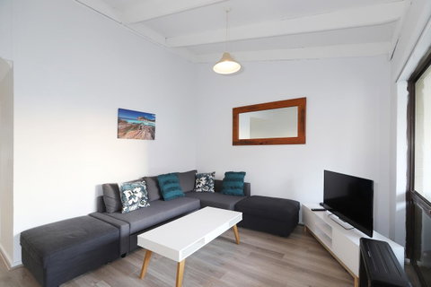 West Beach Lagoon 221 - Stylish Apartment! - Accommodation Broome 9