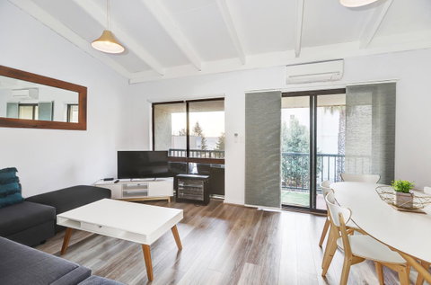 West Beach Lagoon 221 - Stylish Apartment! - Accommodation Broome 11
