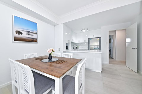 Infinite Apartment Opposite Garden City - Accommodation Broome 6