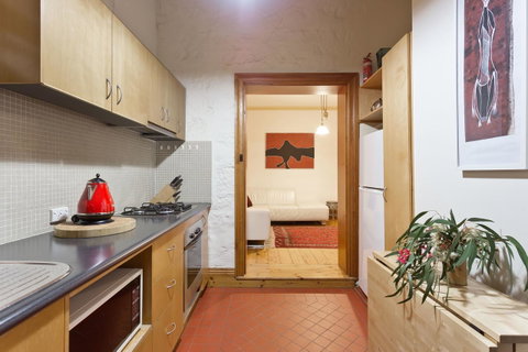 Annie's Victorian Terrace Accommodation Fremantle - Accommodation Broome 21