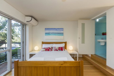 Cottesloe Tree Top Studio - Executive Escapes - Accommodation Broome 8