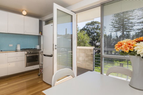 Cottesloe Tree Top Studio - Executive Escapes - Accommodation Broome 5