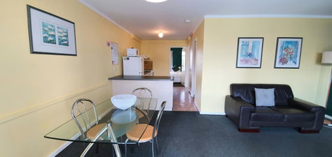 West Beach Lagoon 109 â€“ Amazing Location! - Accommodation Broome 3