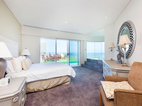 Beachfront Penthouse & Huge Terrace - Accommodation Broome 7