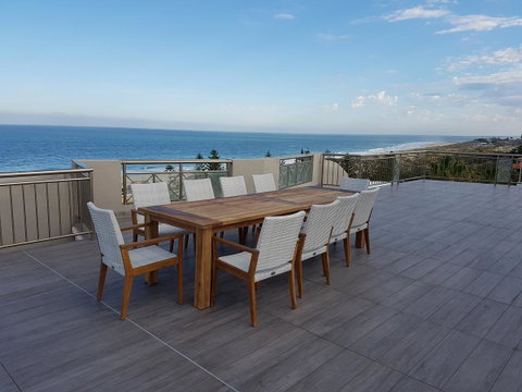 Beachfront Penthouse & Huge Terrace - Accommodation Broome 2
