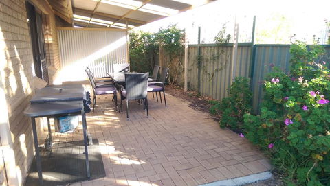 Kestrel Chalets - Accommodation Broome 3