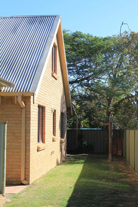 Kestrel Chalets - Accommodation Broome 5