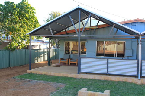Kestrel Chalets - Accommodation Broome 0
