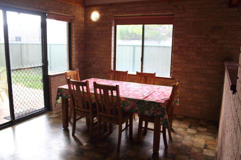Kestrel Chalets - Accommodation Broome 17