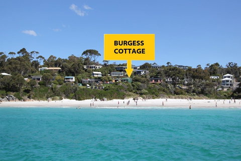 BINALONG BEACH COTTAGE Beachfront At Bay Of Fires Next To Restaurant - Accommodation Broome 0