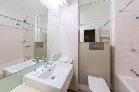 Best Western Plus Launceston - Accommodation Broome 10