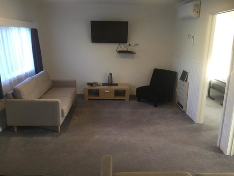 Georges Bay Apartments - Accommodation Broome 29