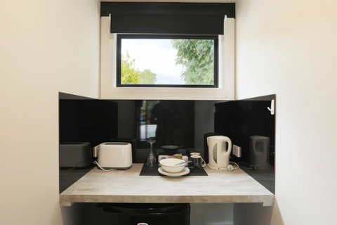 Georges Bay Apartments - Accommodation Broome 17