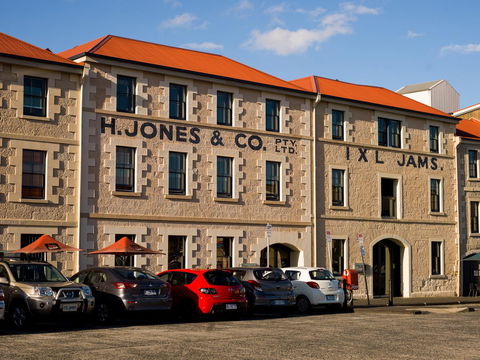 The Henry Jones Art Hotel - Accommodation Broome 5