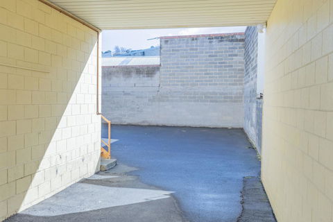 4 Bedroom House - Hobart CBD - Free Parking - Free WIFI - Accommodation Broome 26