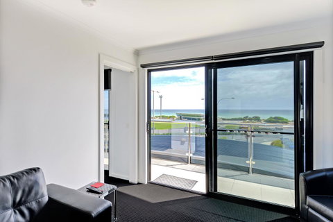 Burnie By The Bay Apartments - Accommodation Broome 5