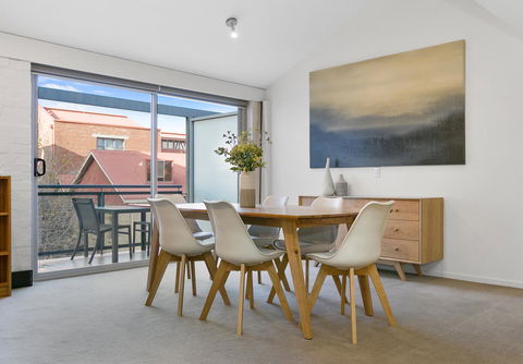 Sullivans Cove Apartments - Accommodation Broome 0