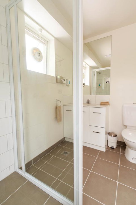 Adina Place Motel Apartments - Accommodation Broome 3