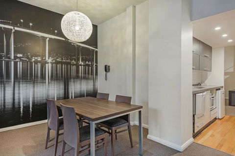 Mantra One Sandy Bay Road - Accommodation Broome 19