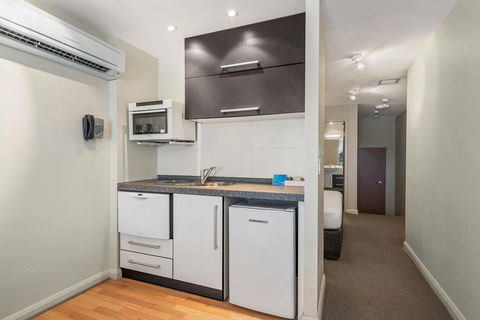 Mantra One Sandy Bay Road - Accommodation Broome 25