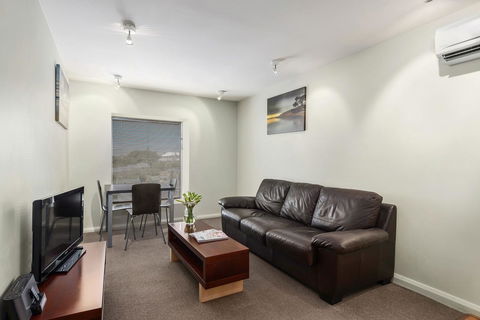 Mantra One Sandy Bay Road - Accommodation Broome 27