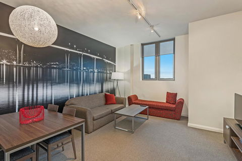 Mantra One Sandy Bay Road - Accommodation Broome 3