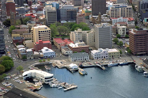 Hobart Waterfront Apartments - Accommodation Broome 6