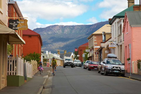 Hobart Waterfront Apartments - Accommodation Broome 8