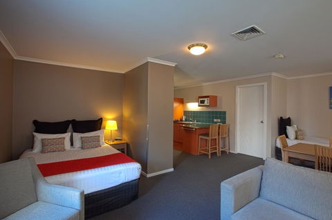 Hobart Waterfront Apartments - Accommodation Broome 5