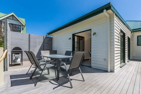 Rosehaven Cottage - Accommodation Broome 13
