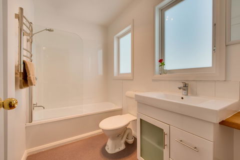Rosehaven Cottage - Accommodation Broome 16