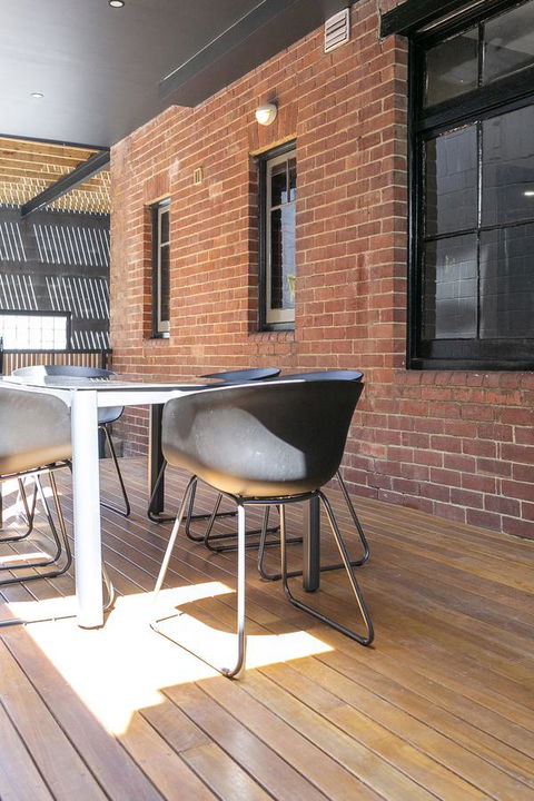 Insomnia On Elizabeth - Accommodation Broome 27