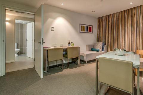 Mantra Collins Hotel - Accommodation Broome 21