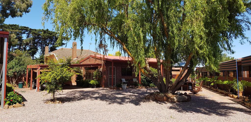 Smeaton VIC Accommodation Broome