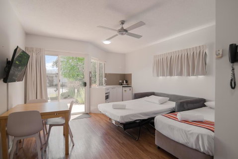 Noosa Sun Motel - Accommodation Broome 2