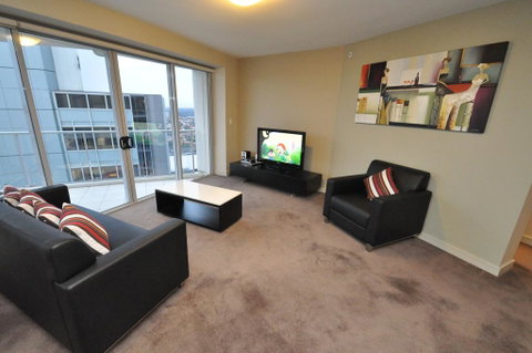 North Sydney Fully Self Contained Modern 2 Bed Apartment (2207BER) - Accommodation Broome 1