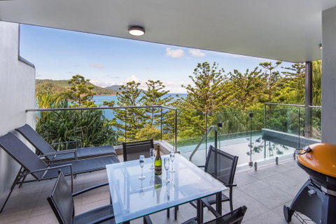 Northcape 1 Ocean Front 4 Bedroom 4 Bathroom Pool Golf Buggy 2 Kitchens, BBQs - Accommodation Broome 0
